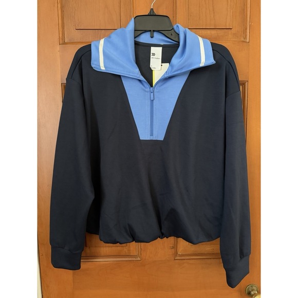 all in motion Tops - Women's All In Motion Airy Sleek 1/2 Zip Pull Over Navy Blue Size XL NWT